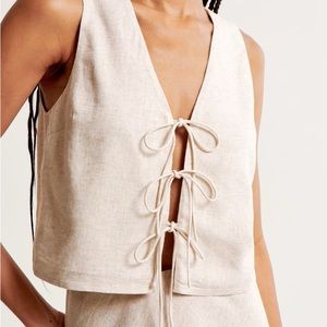 Linen Blend Tie Front Vest Top